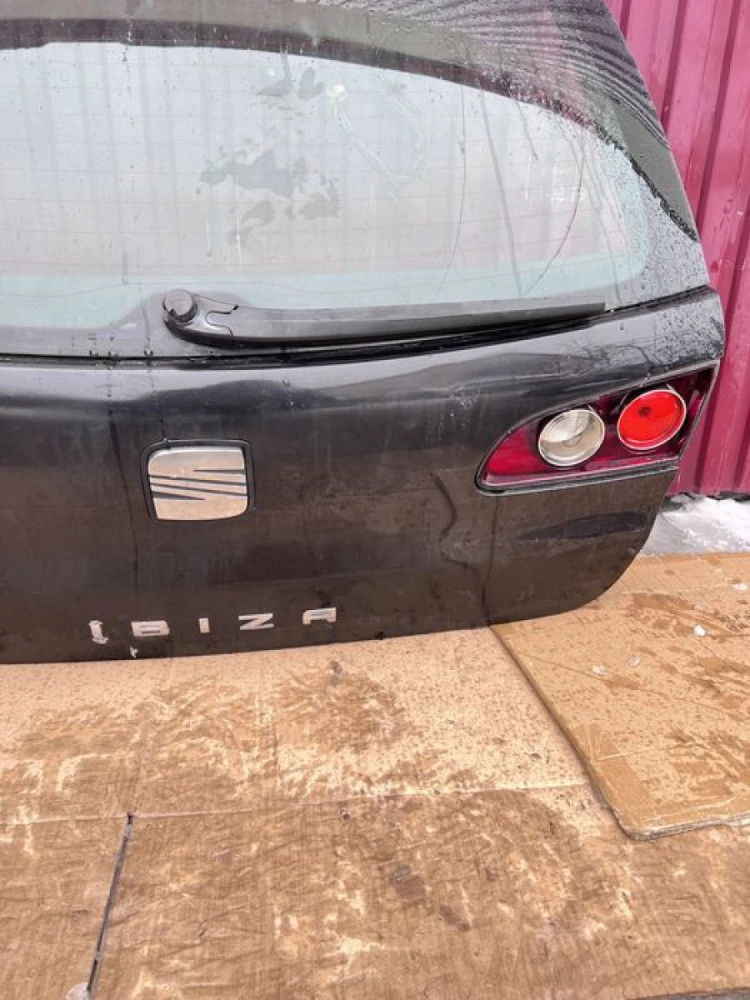Ляда кришка багажника Seat Ibiza 3 6L Сеат Ібіза 3d