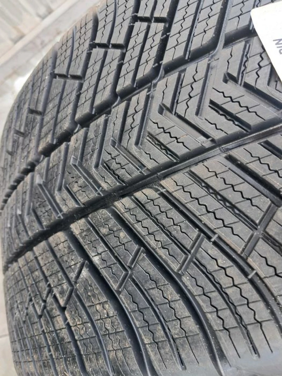 Резина зима НОВА Michelin 265/40 R19 Pilot Alpin PA4 MO