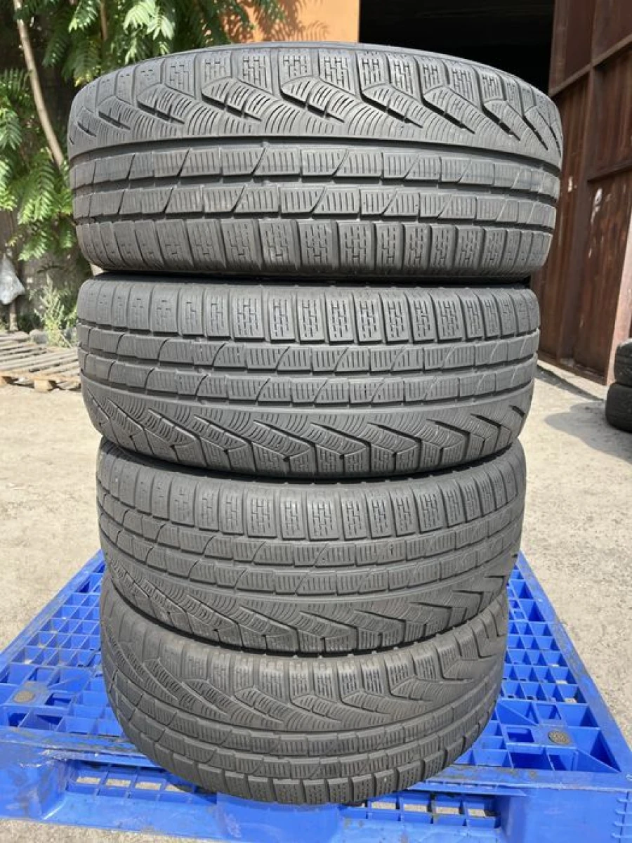 235/55 r18 Pirelli Sottozero winter 22 год Резина зимняя