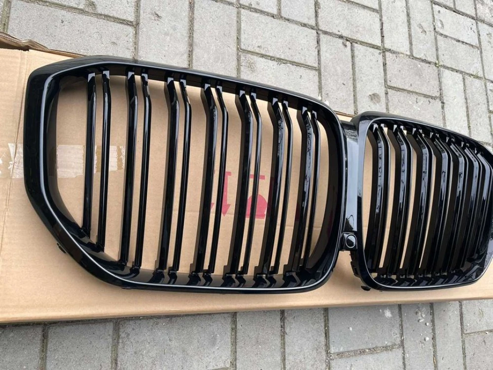 Решетка радиатора BMW X5 G05 ноздри тюнинг решітка X5m