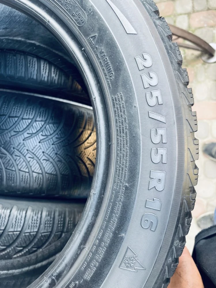 Шини 225/55 R16 Michelin