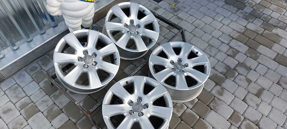 Диски Audi R18 5x112 7,5J ET26 A8 D4 A6 Q5  Mercedes E Skoda VW Seat