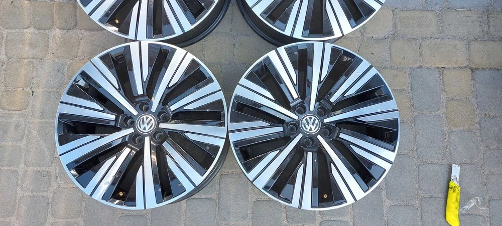 Диски VW Touareg R19 5x112 8,5J ET28  Audi Q7 Туарег Atlas E Tron