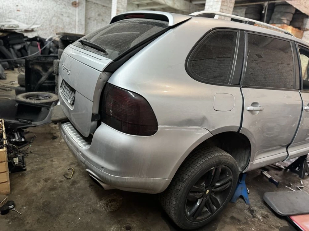 Porsche Cayenne 955 разборка запчасти 4.5 Каен шрот розбірка