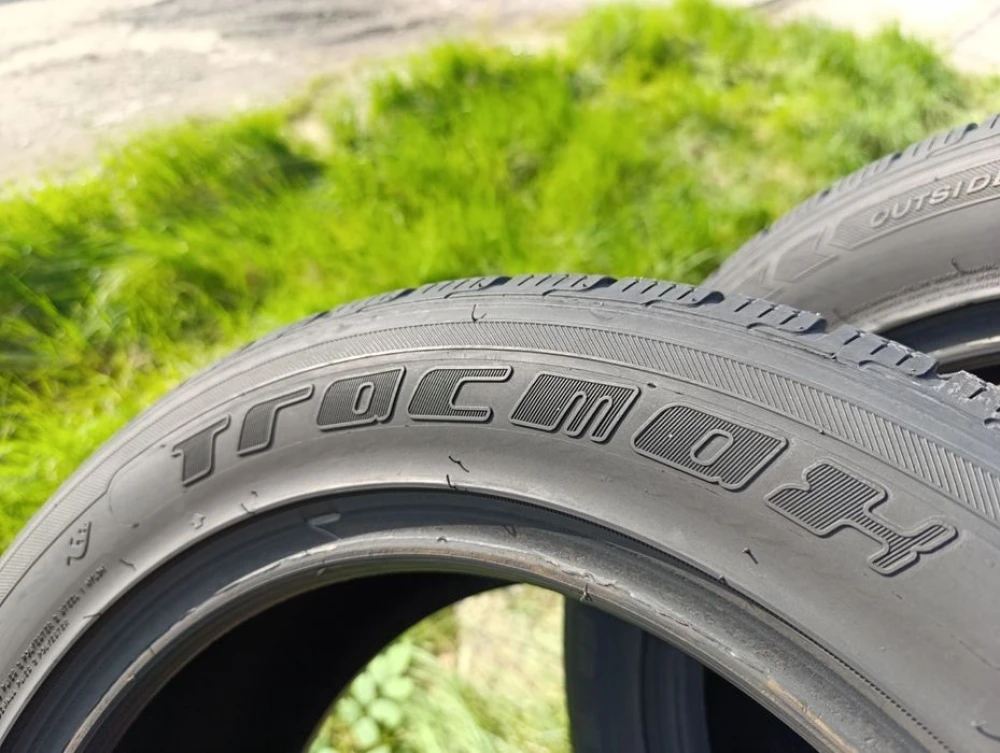 Зимові шини Tracmax 215/55 R16 резина Р16