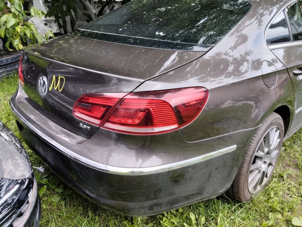 Крышка багажника ляда фонарь в крило бампер задний пассат СС VW CC