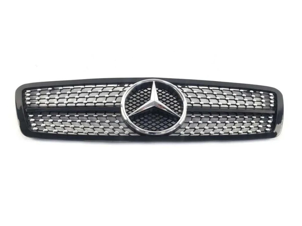 Решетка радиатора Mercedes-Benz C-Class w203 2000-2007г.Diamond Black