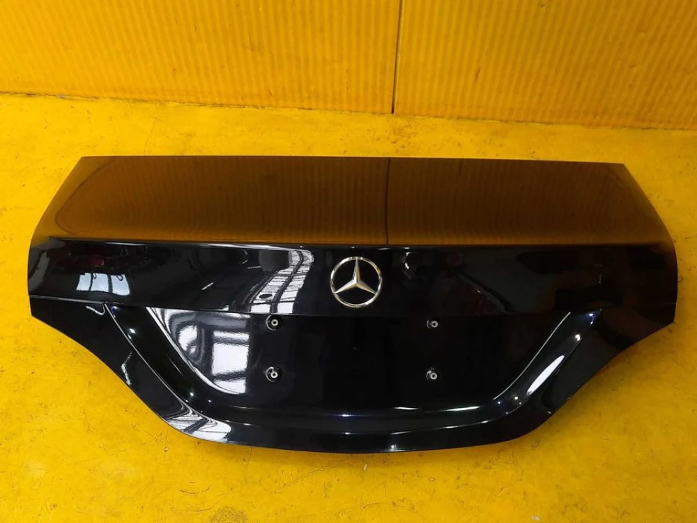 Крышка багажника Mercedes Benz CLA W117