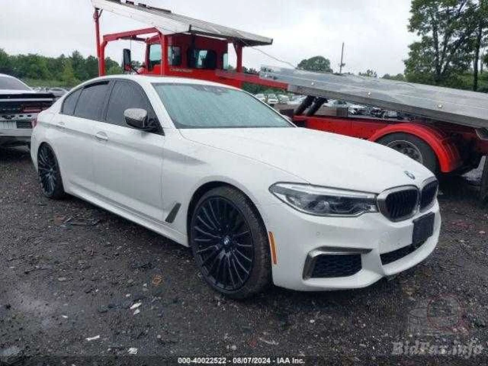 Bmw M550I Xdrive кузов, запчастини