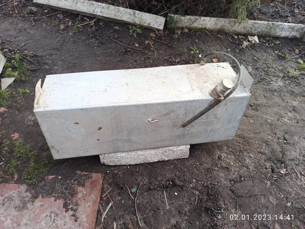 Дополнительный бак ГАЗ 24 Волга в багажник
