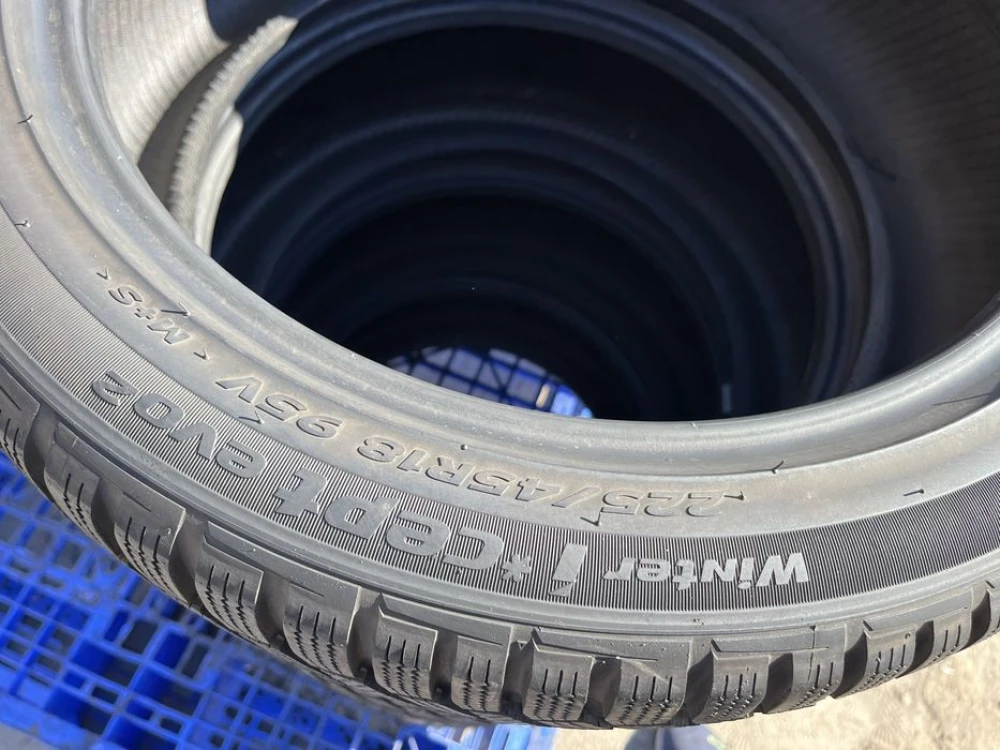 225/45 r18 Hankook Winter I*Cept evo2 Резина зимняя