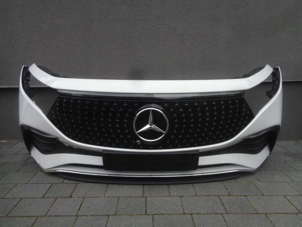 Бампер передний Mercedes Benz EQA W243 AMG