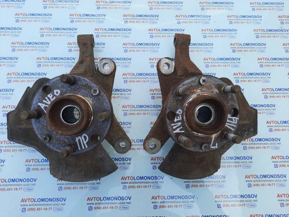 96459242 Поворотный кулак Chevrolet Aveo 96459243