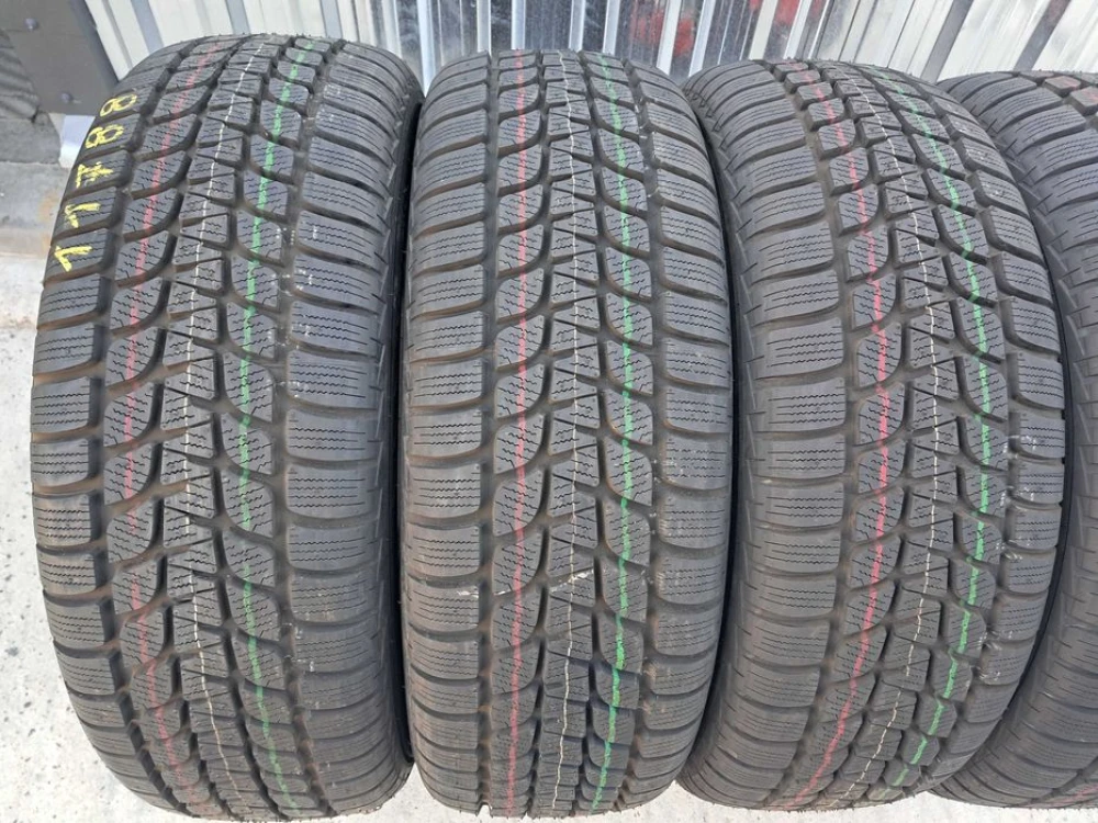 Резина зима НОВА Bridgestone 245/70 R16 Blizzak LM25 4x4