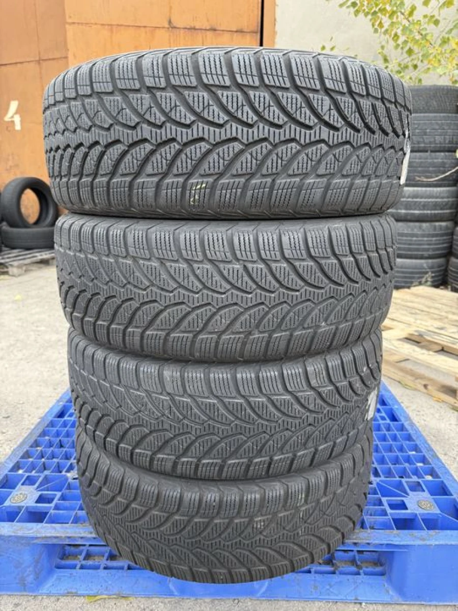 205/60 r16 Bridgestone Blizzak LM-32 Резина зимняя