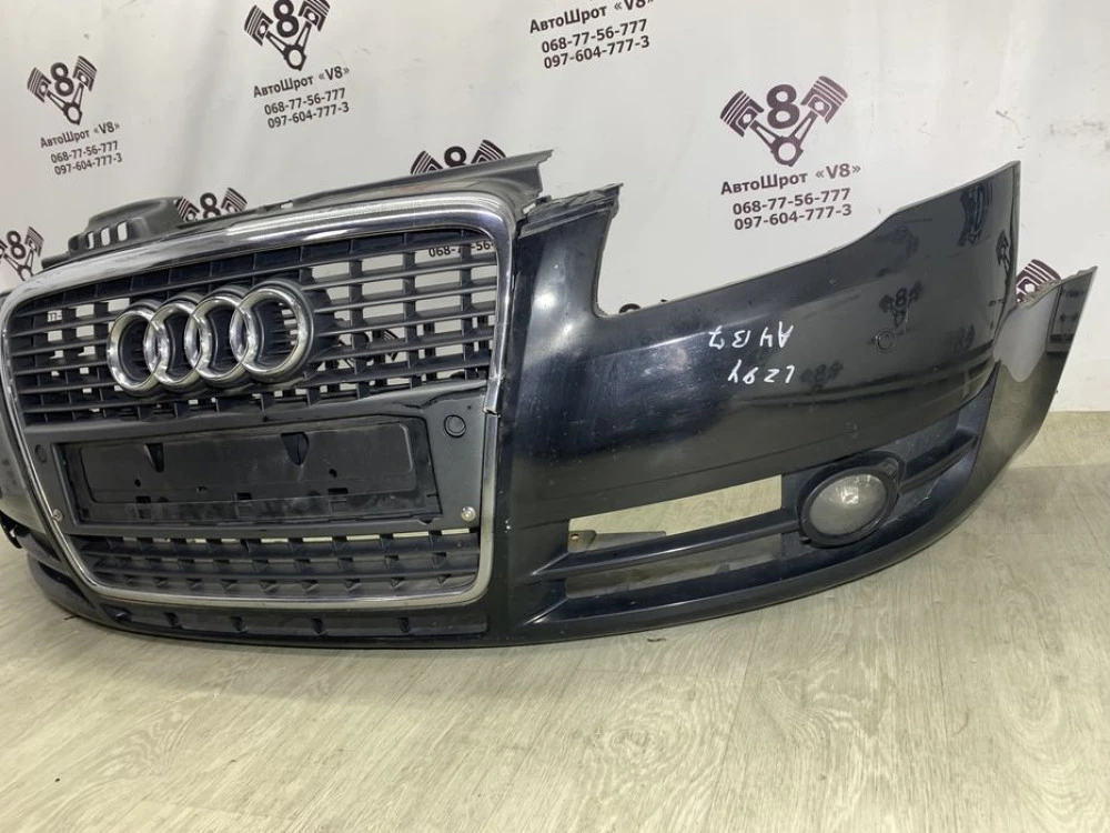 Бампер передній Audi A4 B7 Ауді А4 В7 Б7