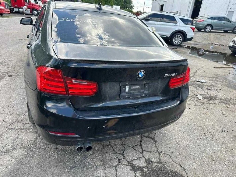 Разборка BMW 3 Series F30 328 БМВ 3 серия Ф30 2011-2018 Шрот Запчасти