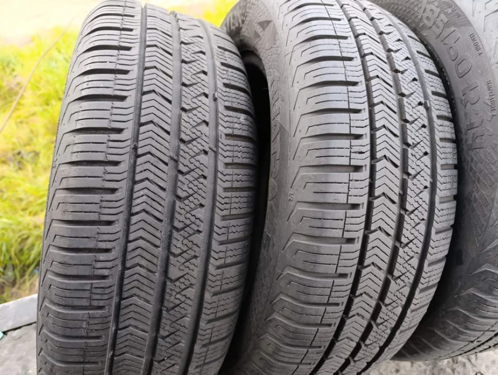 Всесезонні шини Vredestein 185/60 R14