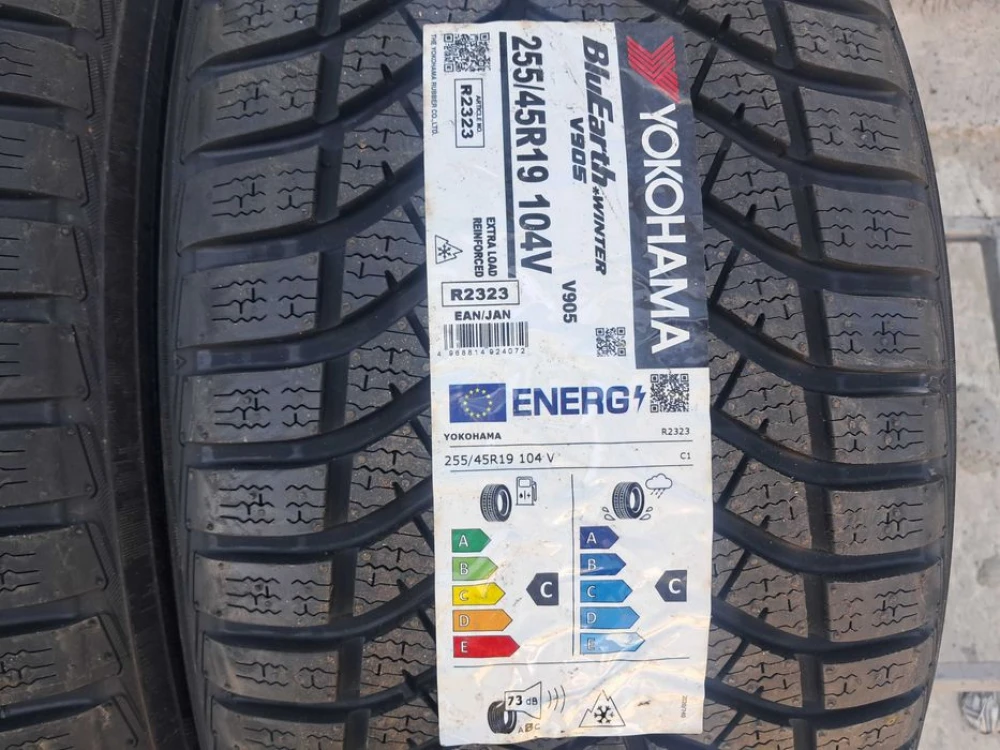 Резина зима НОВА Yokohama 255/45 R19 bluEarth*Winter V905 DOT24 Tesla