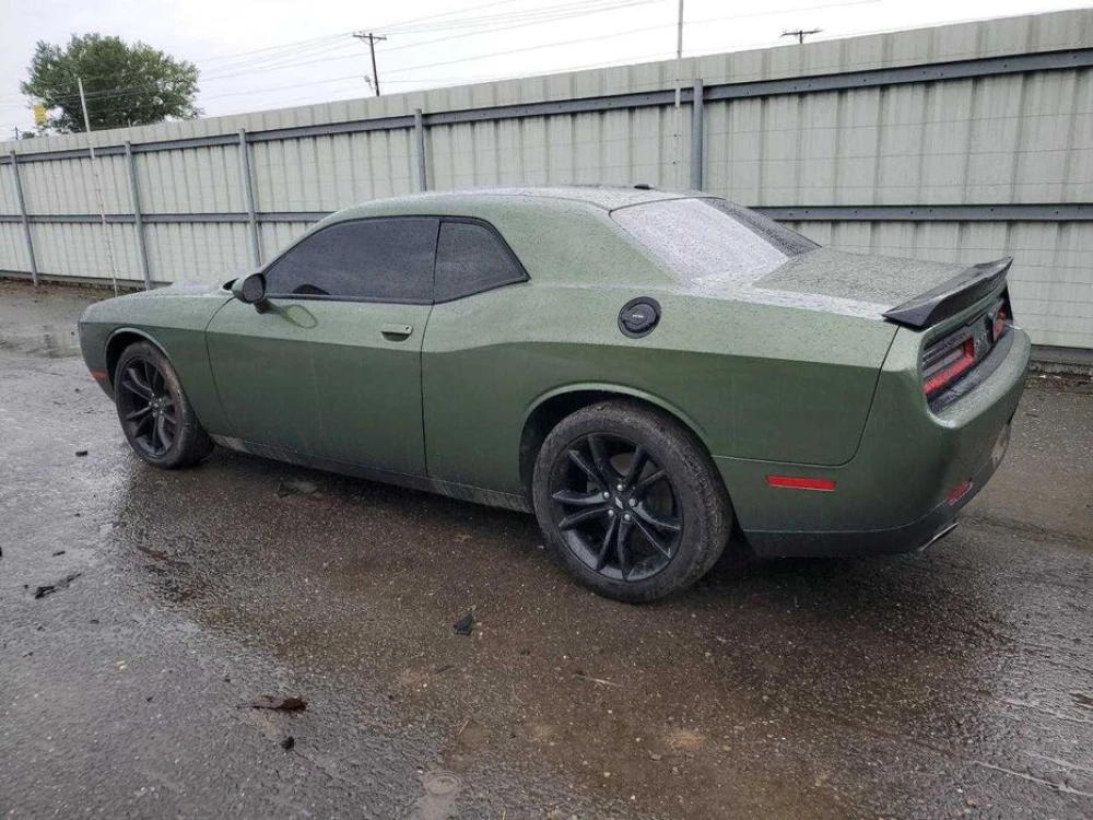 Dodge Challenger Sxt кузов, запчастини