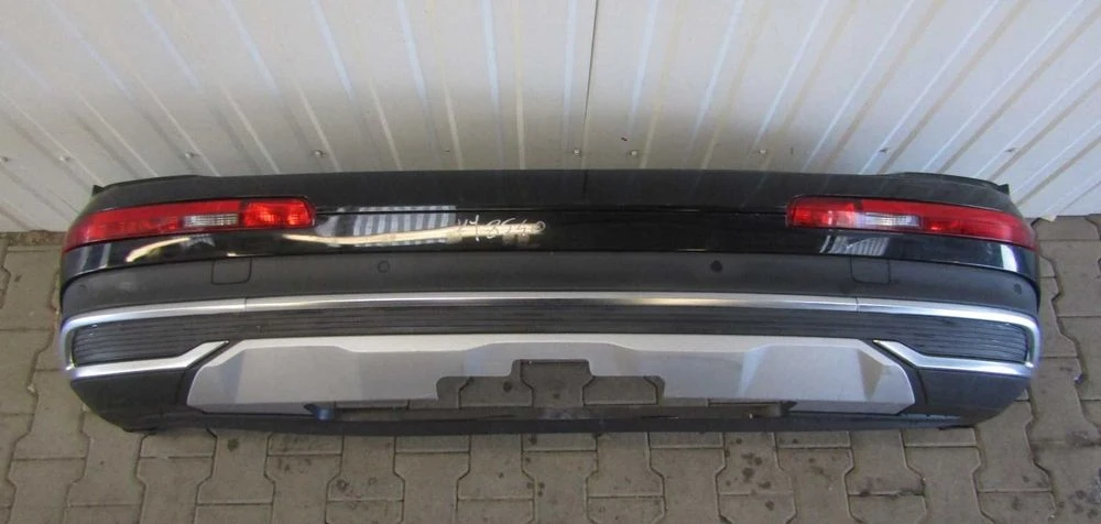Бампер задний рест дорест Audi Q7 4M S-Line