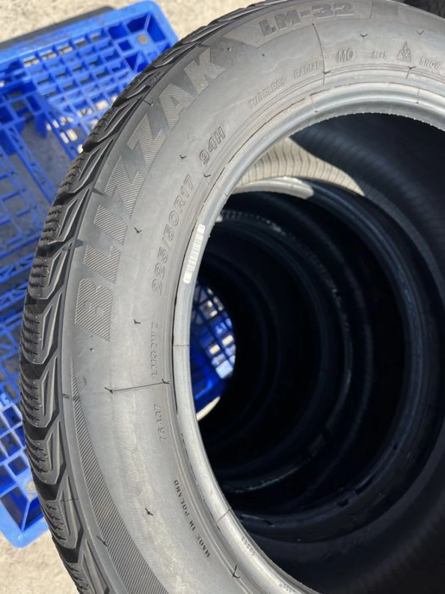 225/50 r17 Bridgestone Blizzak LM-32 Резина зимняя