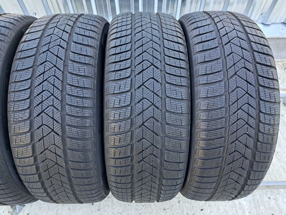 Резина зима 85% протектор Pirelli 225/55 R18 Sottozero 3