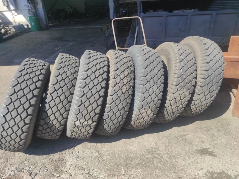 Шина скат покришка резина МАЗ КрАЗ ИД-304 12.00 R20 320/508 18PR