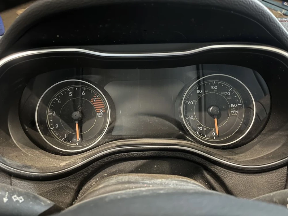 Приборка приборная панель цветная jeep cherokee kl 3.2 2018 2022