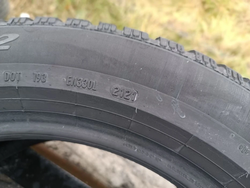 Зимові шини Pirelli 225/55 R17 резина Р17