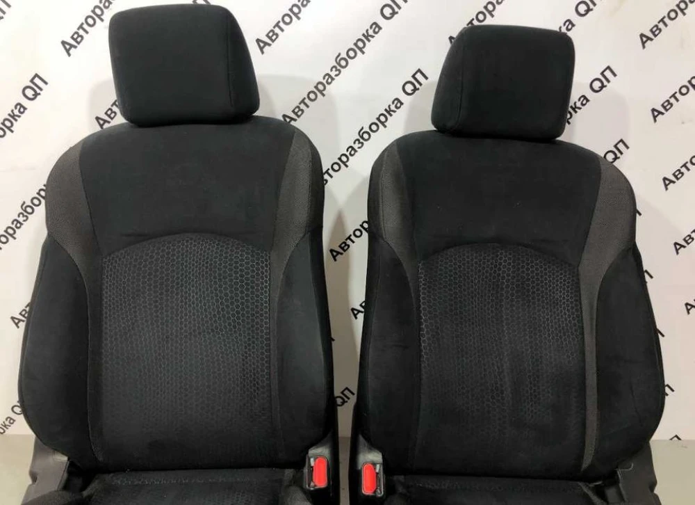 Салон (сиденья) Nissan Juke F15 ткань. Разборка Nissan Juke F15