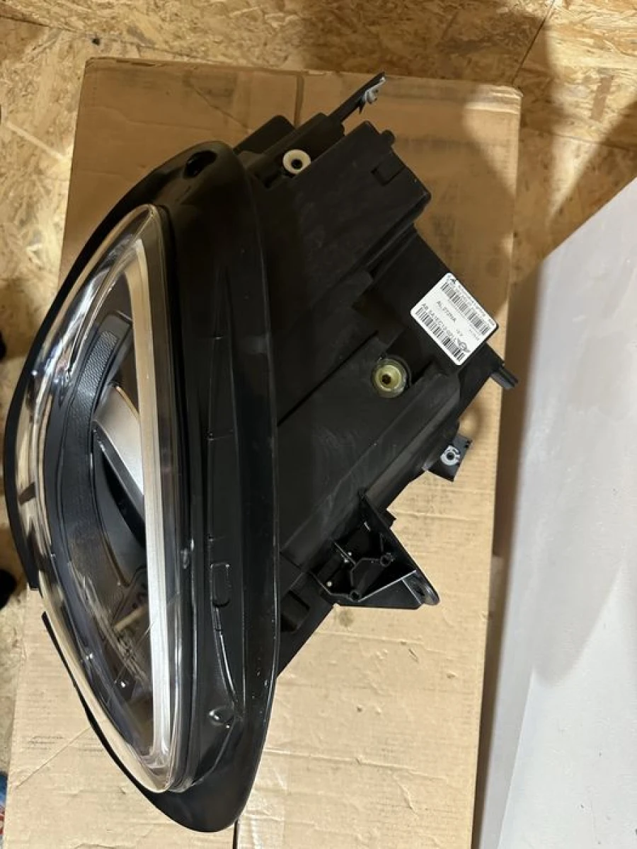 Фара права Mini Countryman 2020 2021 2022 2023 2024