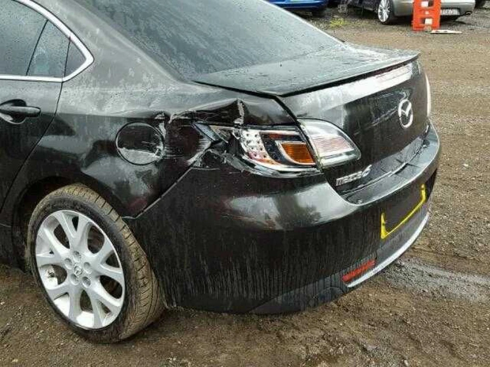 автозапчастини кузова для Mazda 6GH