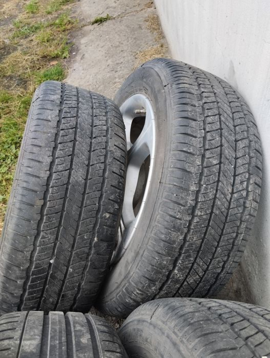 Диски колеса в зборі 5×114.3 R16 205/55/16 Nissan Laef