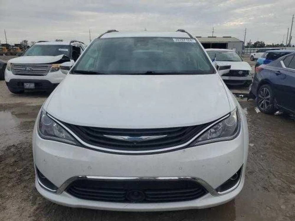 Chrysler Pacifica Hybrid кузов