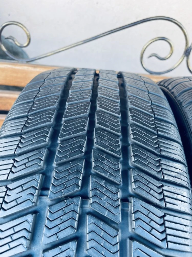 Пара шин 225/45 R17 Tyfon 2018p