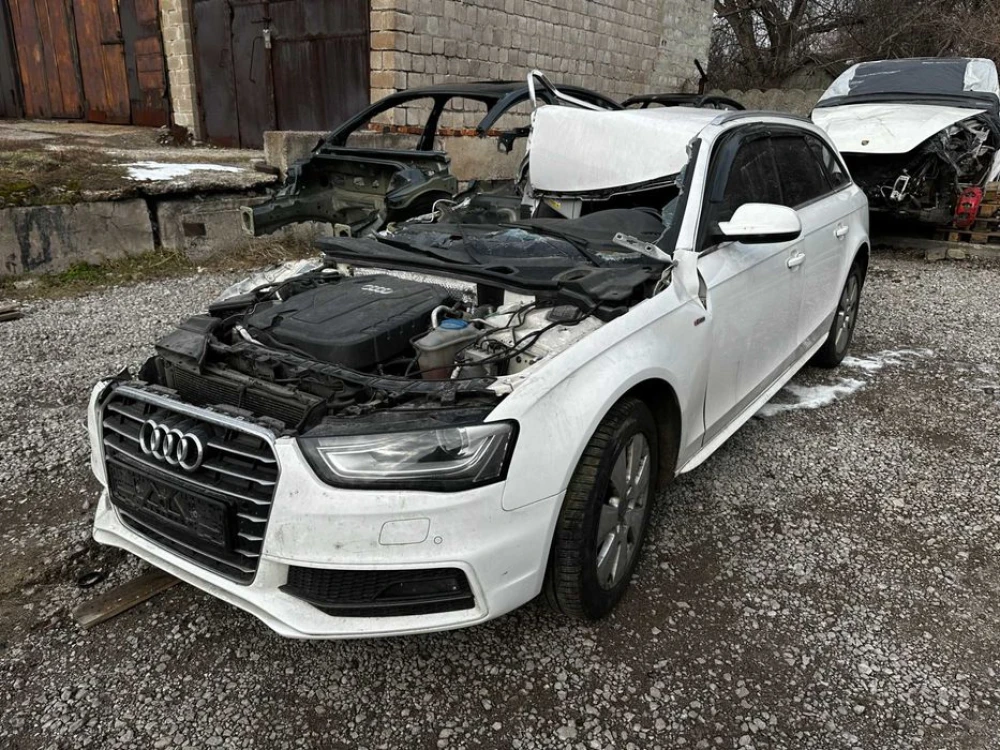 Накладка мультимедии консоль Audi A4 B8 Ауди А4 Б8 Разборка Шрот