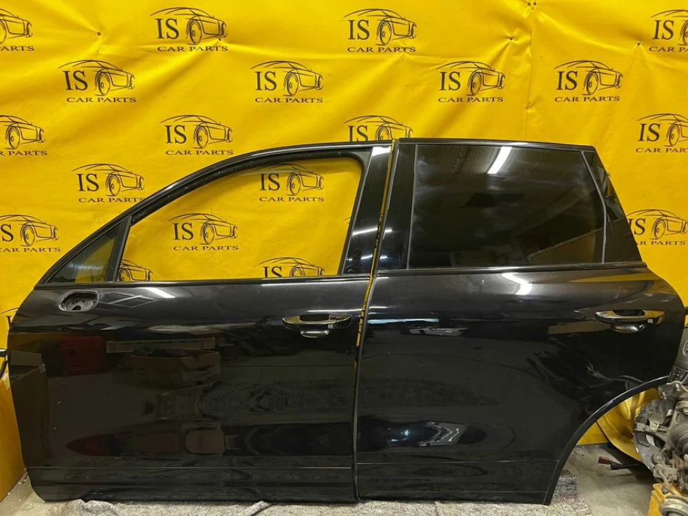 Двери передние задние правые левые Porsche Cayenne 7P 95853101100
