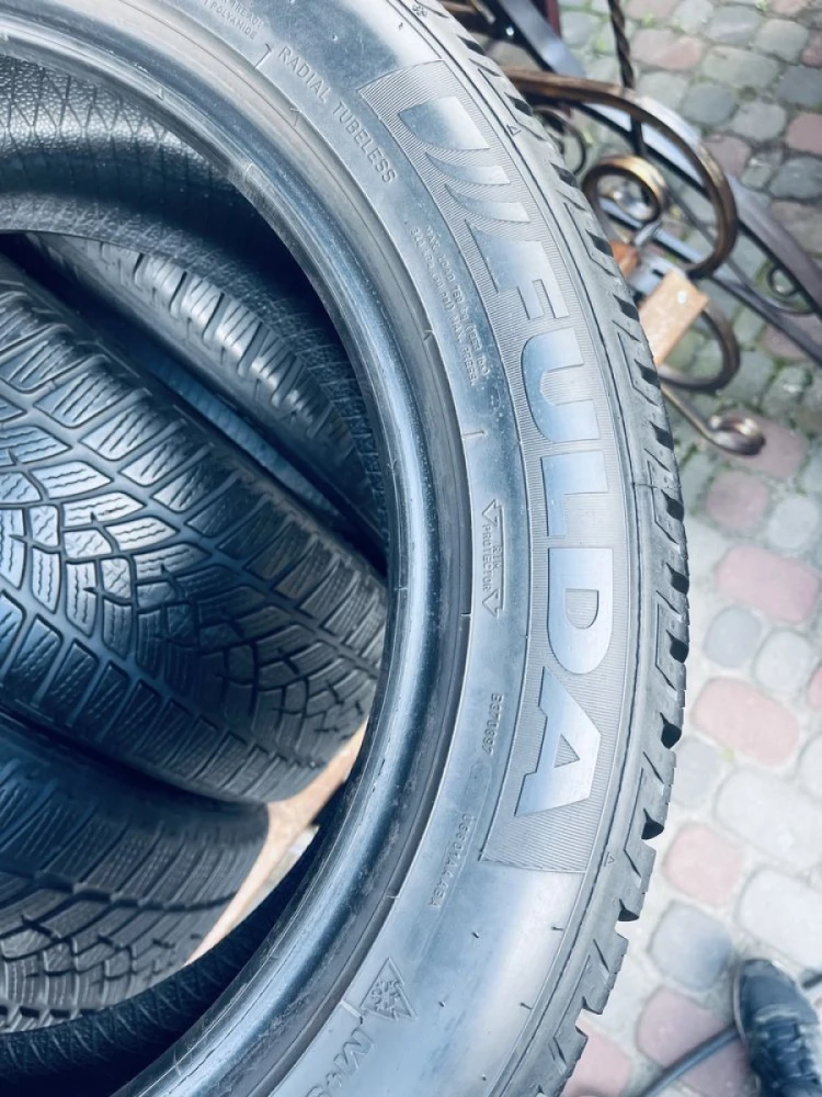 Шини 215/55 R17 Fulda 2019р