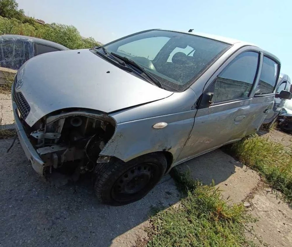 Кузов (документы) Toyota Yaris 2000 1.3. Разборка Toyota Yaris 1