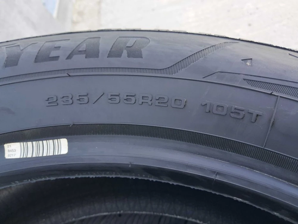 Резина зима Good Year 235/55 R20 Ice Arctic SUV DOT22 Lexus RX Toyota