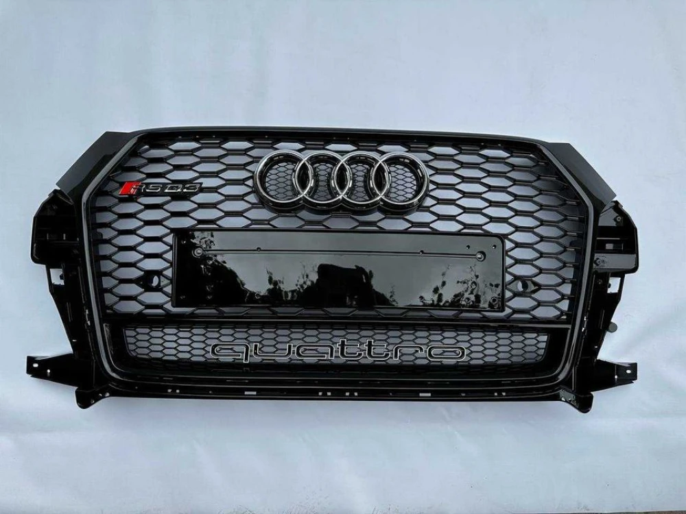 Решетка радиатора Audi Q3 8U (14-18) тюнинг стиль RS