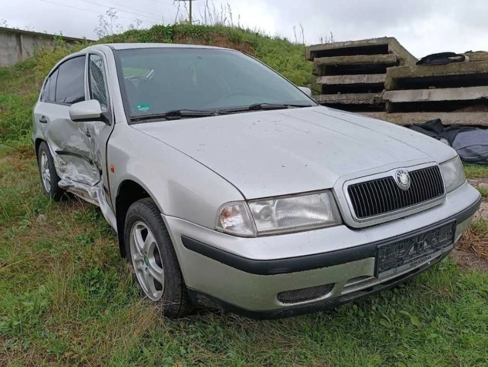 Документы (кузов) Skoda Octavia 1998 1.8. Разборка Skoda Octavia Tour