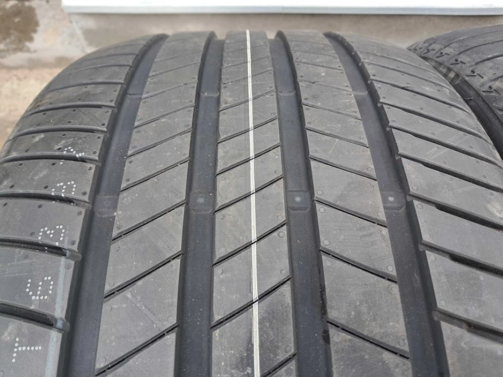 Резина літо НОВА Bridgestone 295/35 R21 Turanza T005 107Y XL 2022р.