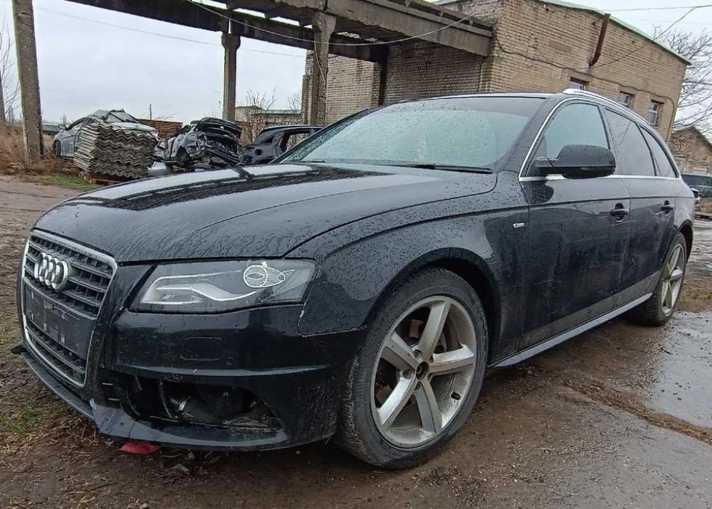 Салон (сиденья) S-line кожа+ ткань Audi A4 (B8). Разборка Audi A4 (B8)
