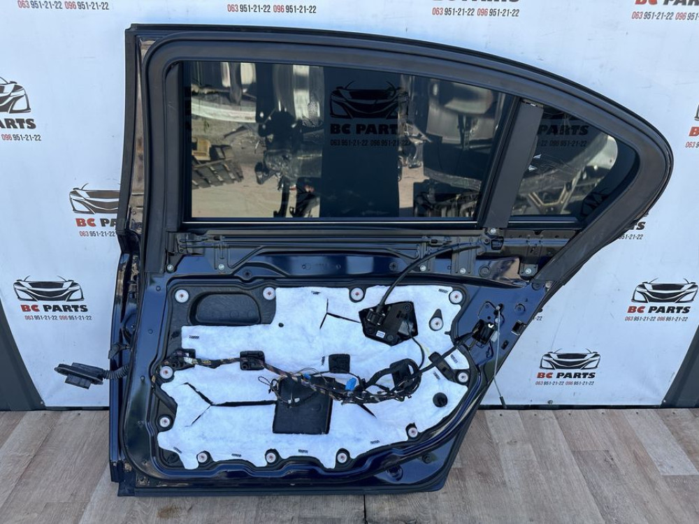 Дверь задняя правая BMW 7 F01 F02 2008-2015 год