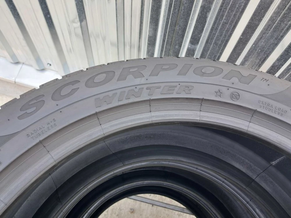 Резина зима 75% протектор Pirelli 285/45 R21 Scorpin Winter RFT BMW X7