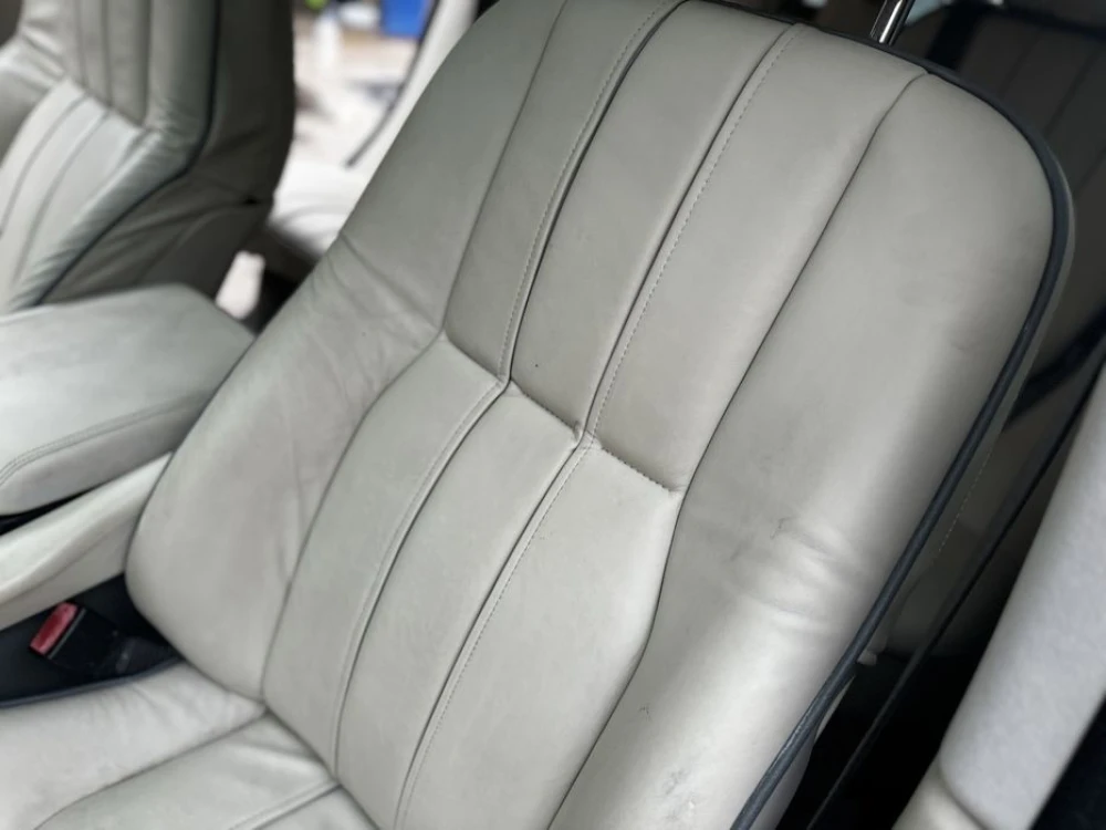 Салон  Rang Rover l322 сидінняLand Rover Vogue