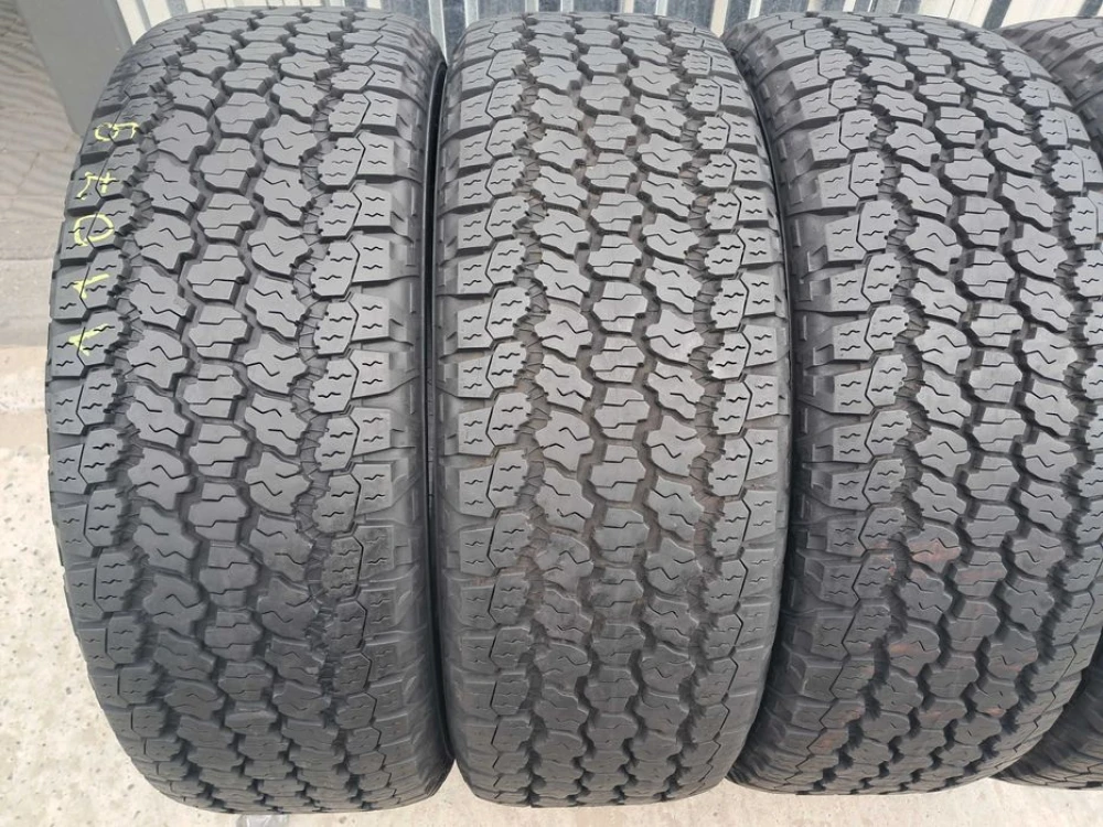 Резина 90%(9мм) протектор Good Year 255/70 R18 Wrangler All Terrain