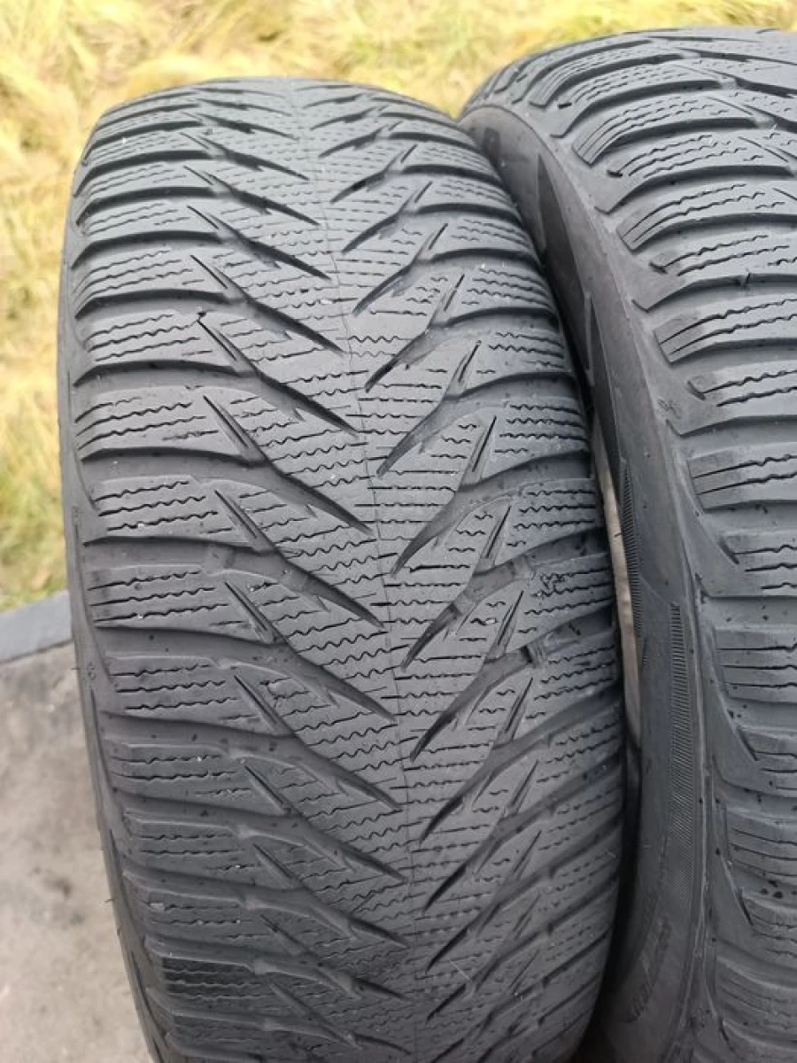 Зимові шини Goodyear 205/60 R16 резина Р16